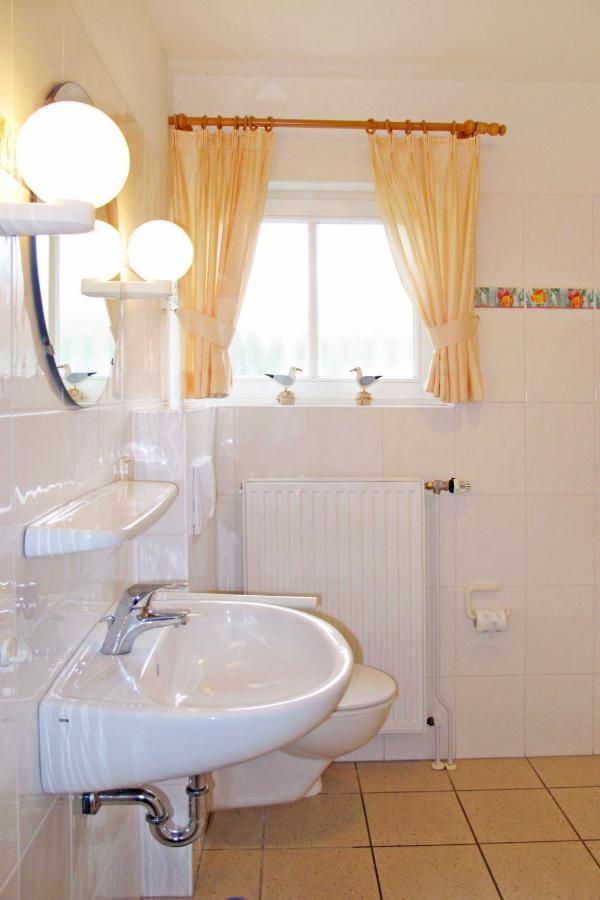 Holiday Home Am Meer Burhave Buitenkant foto
